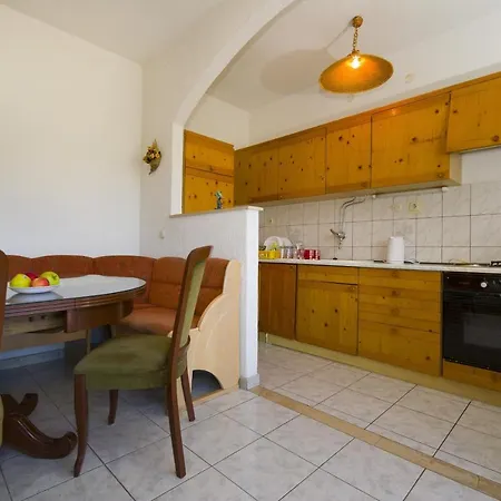 Appartement With A Parking Space Seget Vranjica, - 12612