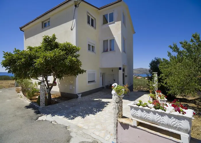 With A Parking Space Seget Vranjica, - 12612 Appartement Trogir